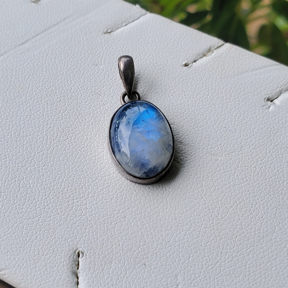 Sterling Silver and Moon Stone Pendant
